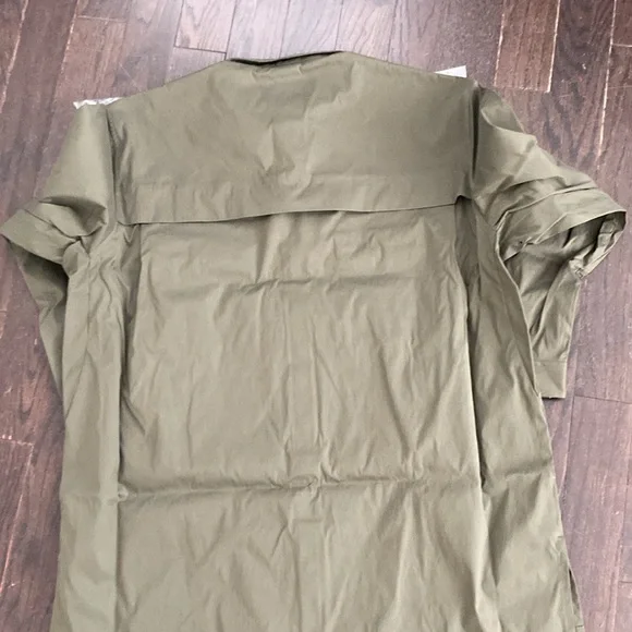 Nike Men's ESC Woven Shirt in Green, Size XXL